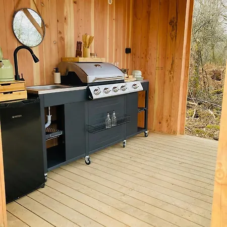 Tente Luxe Vue Etang Avec Jacuzzi 4 Luxury tent *