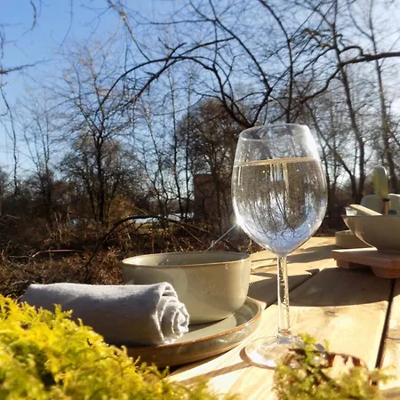 Tente Luxe Vue Etang Avec Jacuzzi 4 Luxuszelt *